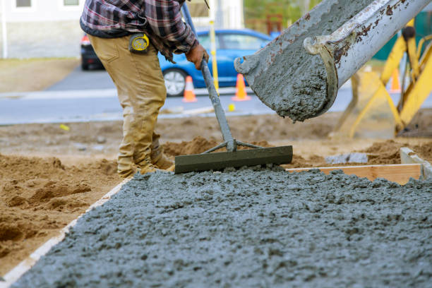 Best Poured Concrete Foundation  in Golden Hills, CA